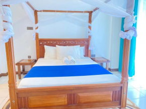 C1 Lido 1 Br Beachfront 5 mins drive to city mall